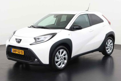 Toyota Aygo X 1.0 VVT-i MT Play