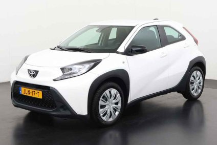 Toyota Aygo X 1.0 VVT-i S-CVT Play Automaat