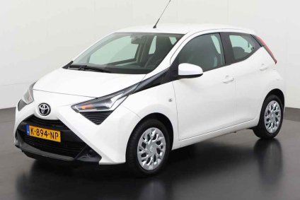 Toyota Aygo 1.0 VVT-i x-play Automaat