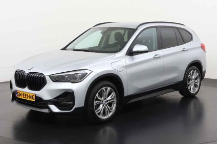 BMW X1 xDrive25e Sport Line