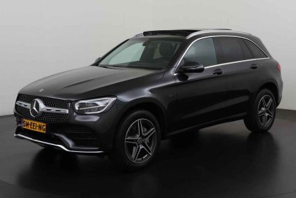 Mercedes-Benz GLC 300e 4MATIC Premium AMG