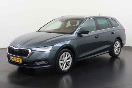 Skoda Octavia Combi 1.5 TSI First Edition