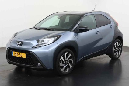 Toyota Aygo X 1.0 VVT-i MT Play
