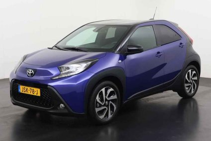 Toyota Aygo X 1.0 VVT-i MT Play