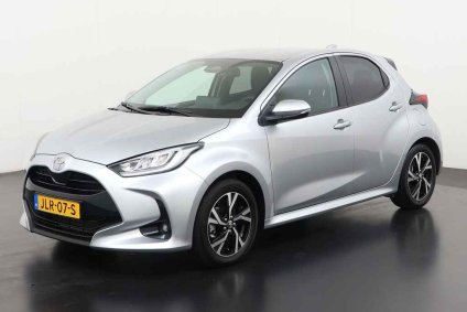 Toyota Yaris 1.5 Hybrid 115 Business Plus