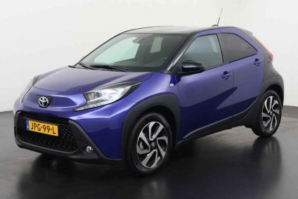 Toyota Aygo X 1.0 VVT-i MT Play