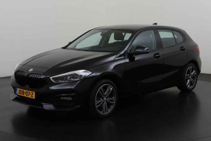 BMW 1 Serie 118i Sport & Shadow Line