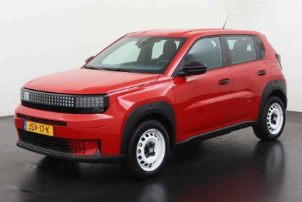 Fiat Grande Panda RED 11kW 44 kWh