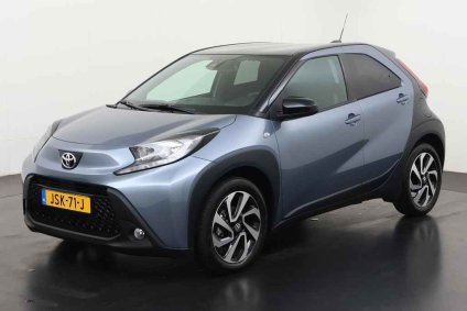 Toyota Aygo X 1.0 VVT-i MT Play